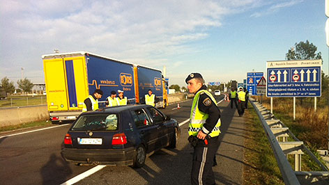 © ORF Grenzkontrollen Nickelsdorf