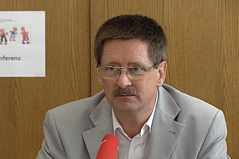 Obmann Elternverein