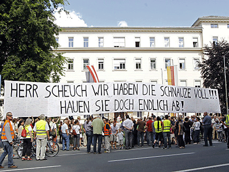 Scheuch Proteste
