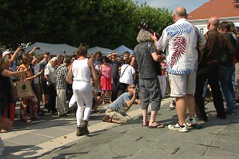 sonderlandtag neuwahlen fpk blockade demo protest flashmob