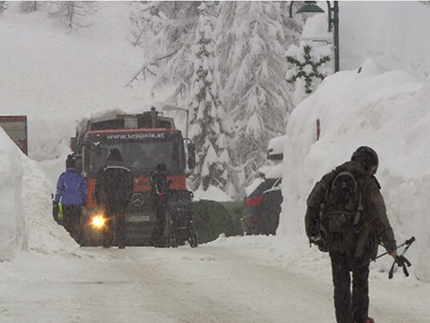 © ORF Geräumte Straße auf das Nassfeld