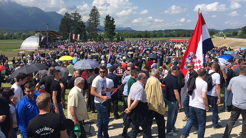 Gegendemo Treffen Loibacher Feld