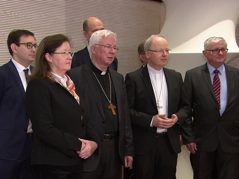 diözese Visitation Bericht fertig