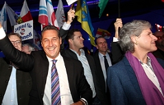 © APA / Franz Neumayr - Mike Vogl Heinz-Christian Strache und Barbara Rosenkranz bei FPÖ-Treffen in Salzburg