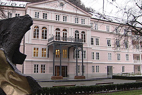 © ORF Schloss Arenberg