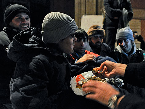 Asylwerber in der Votivkirche nach Beendigung des Hungerstreiks