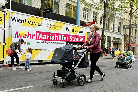 © APA/Herbert Neubauer FUZO mariahilfer straße