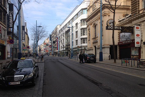 © ORF/Hubert Kickinger Mariahilfer Straße