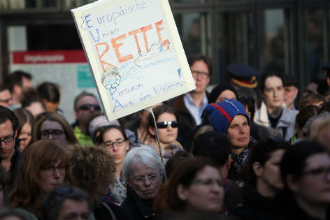 © APA/Hochmuth Menschen