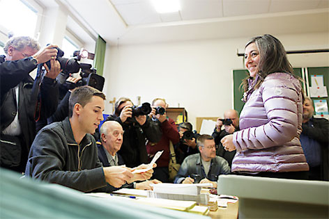 © APA/Hochmuth Stimmabgabe Vassilakou