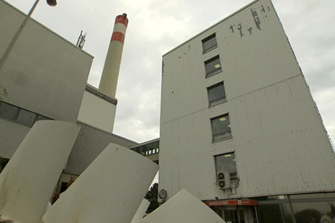 © ORF Neues Flüchtlingsquartier im Heizkraftwerk Lobau