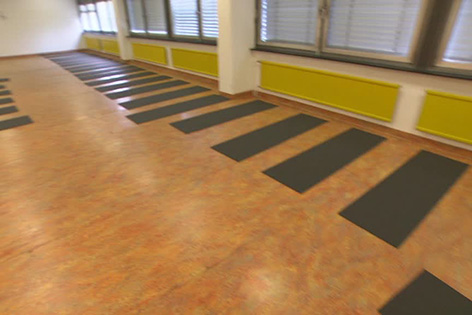 © ORF Neues Flüchtlingsquartier im Heizkraftwerk Lobau